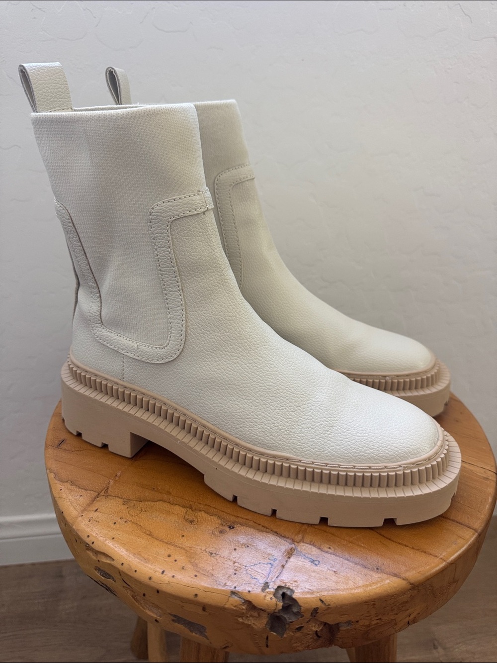 Mango Off-White Chunky Chelsea Boots